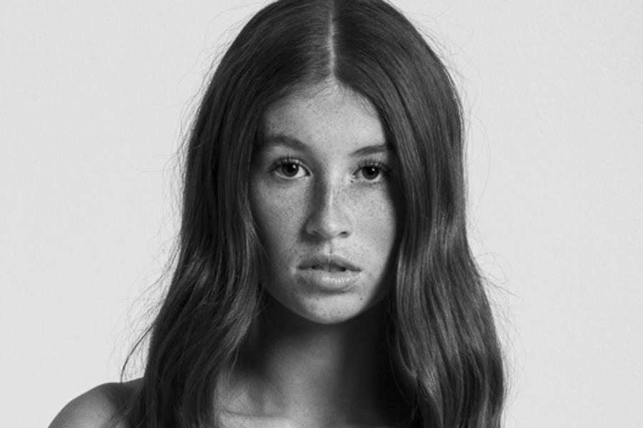 Model Photo