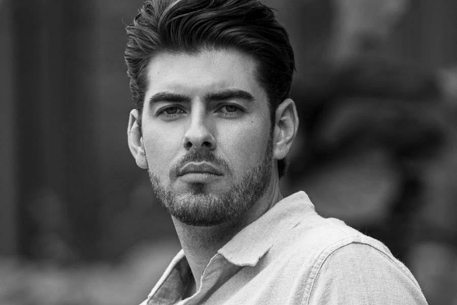 Model Photo