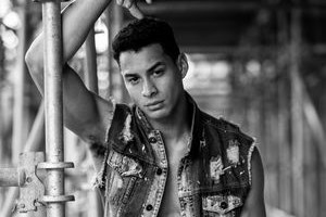 Model Photo
